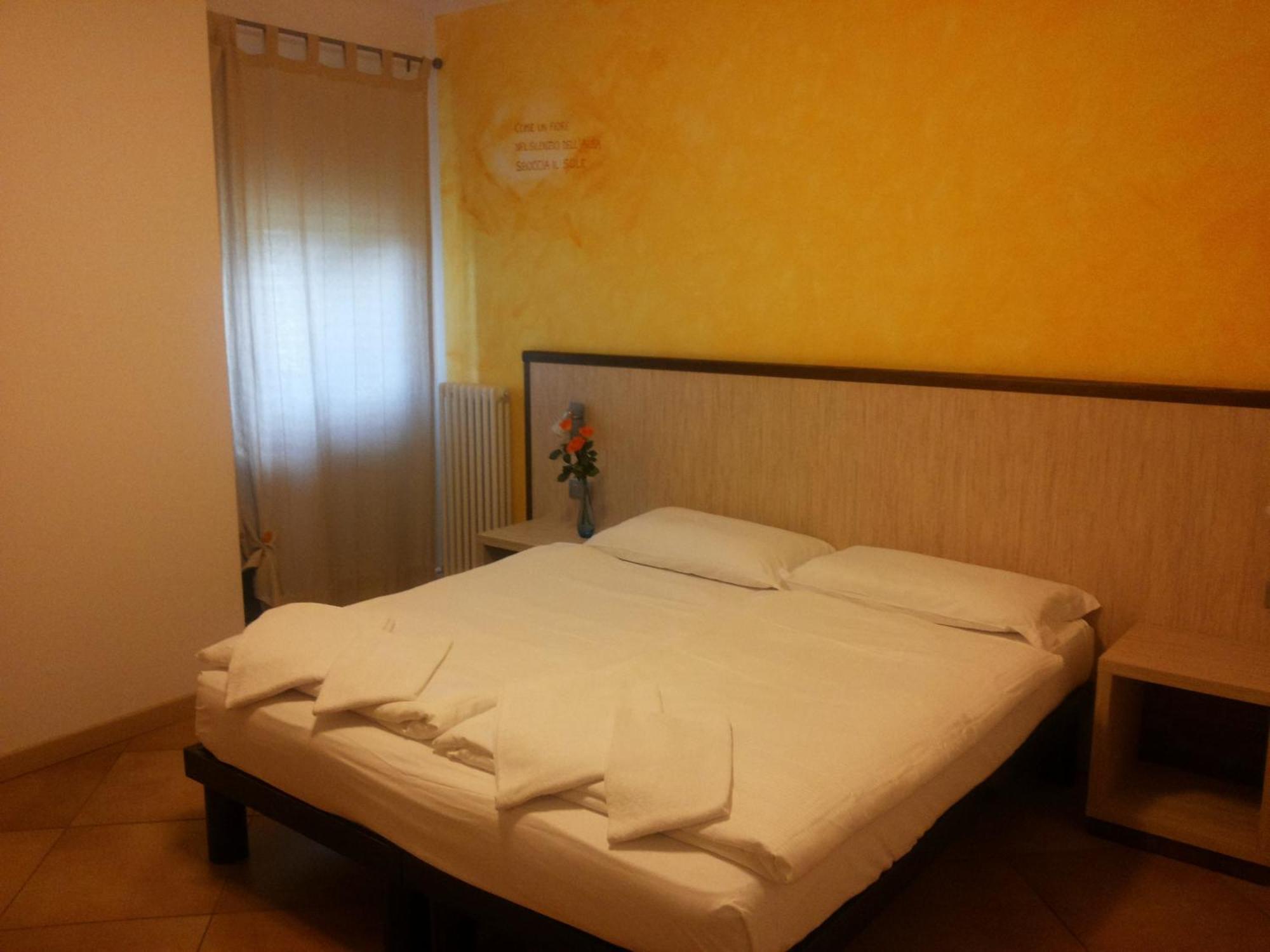 Agritur Arcosole B&B Camping Rum bild